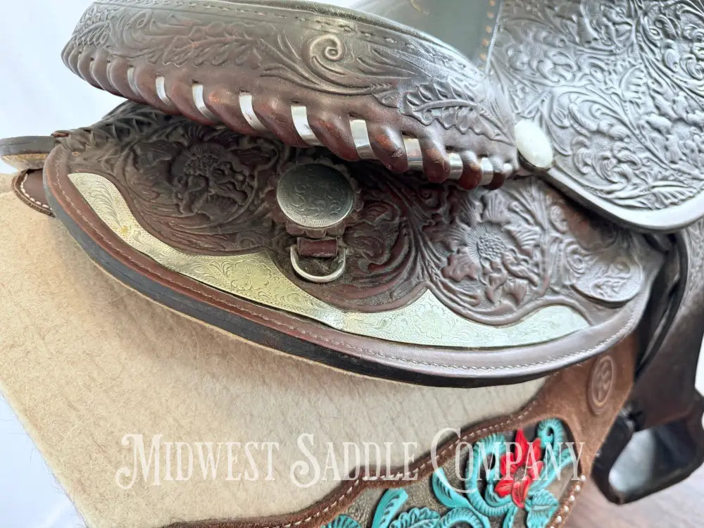 15” Circle Y Arabian Western Show Saddle with Round Skirt