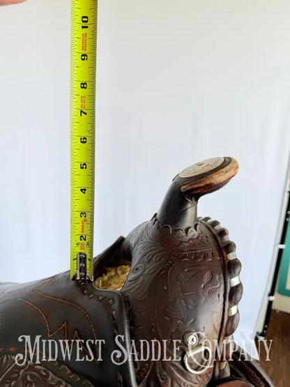 15” Circle Y Arabian Western Show Saddle with Round Skirt