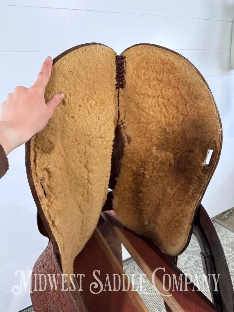 15’’ Circle Y Western Equitation Buckstitch Arabian Saddle 7’’ Gullet, - 15’’ / 7’’ - Western Saddle