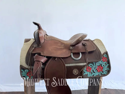 15” Royal Saddlery Western Leather Trail Saddle - Made in Minnesota