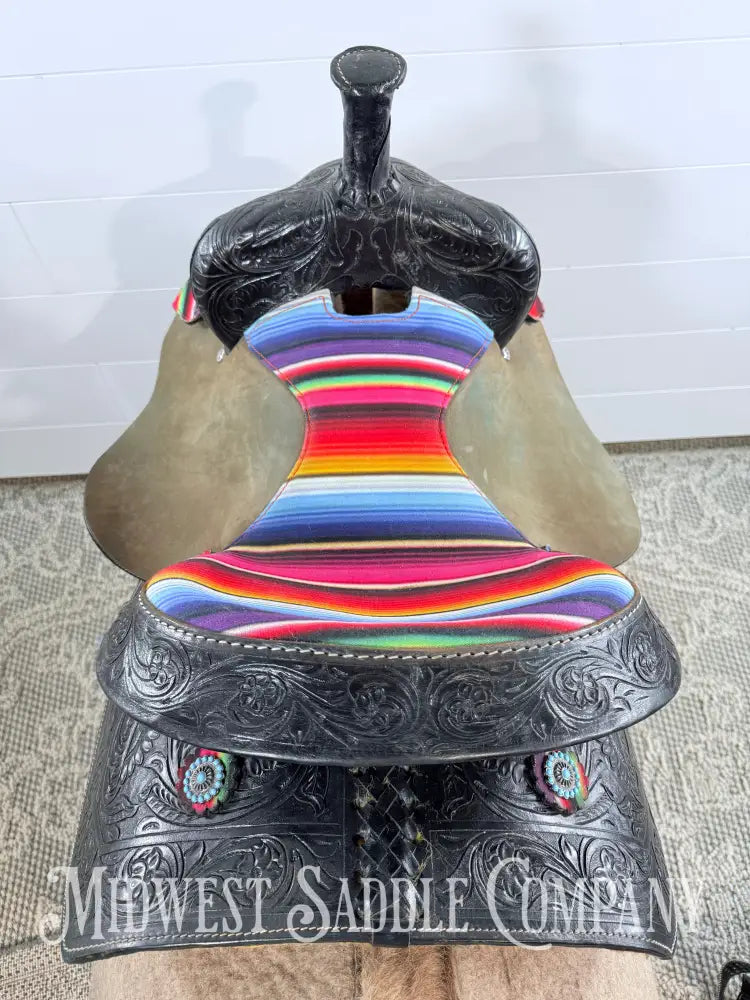 15” Silver Royal Serape Print Black Leather Barrel Saddle Western Saddle