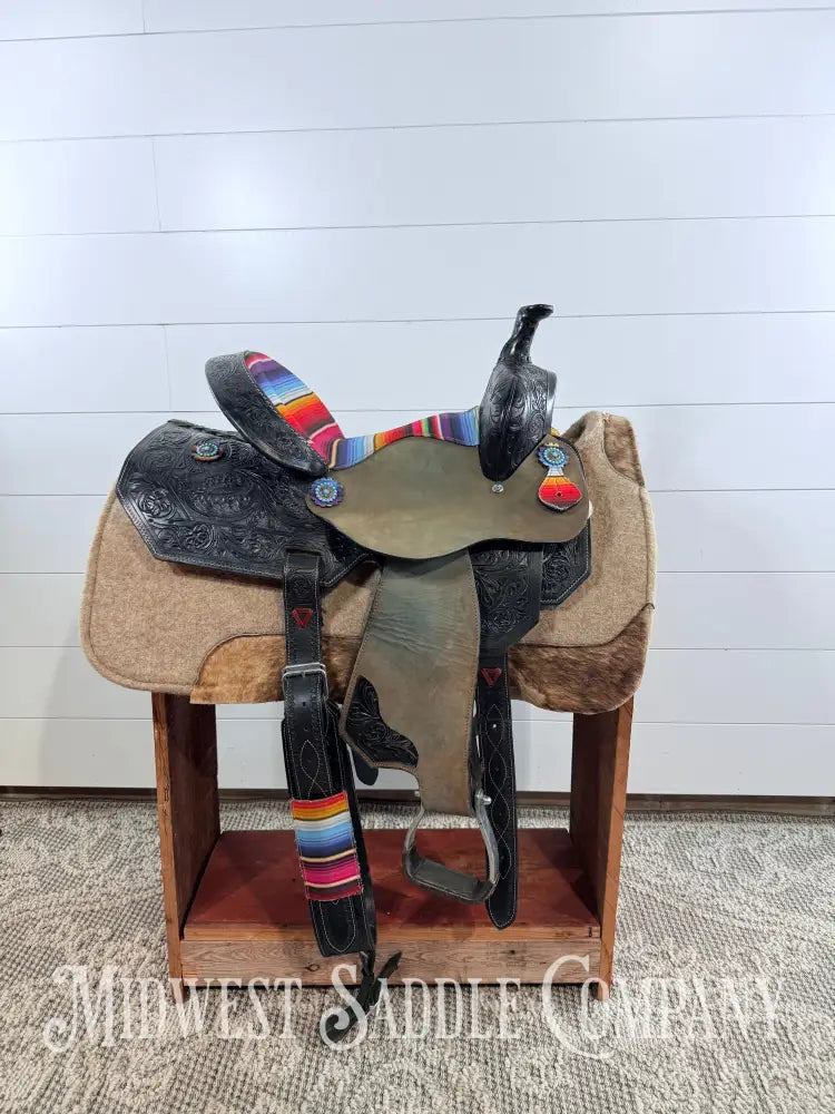 15” Silver Royal Serape Print Black Leather Barrel Saddle Western Saddle