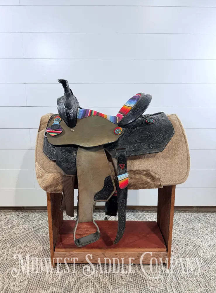 15” Silver Royal Serape Print Black Leather Barrel Saddle Western Saddle