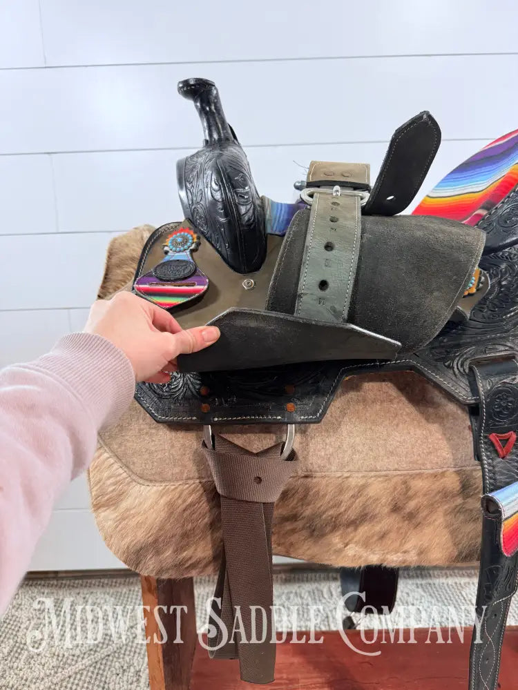 15” Silver Royal Serape Print Black Leather Barrel Saddle Western Saddle