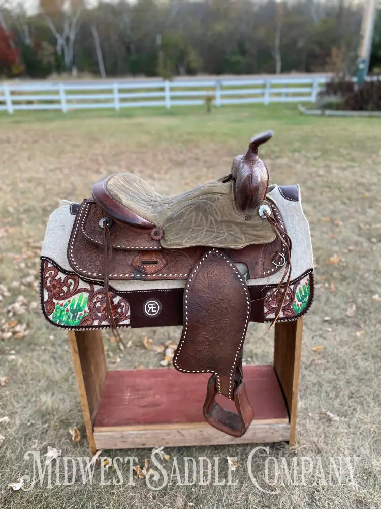 15” Simco Buckstitch Trail Saddle - Suede Seat & Jockeys