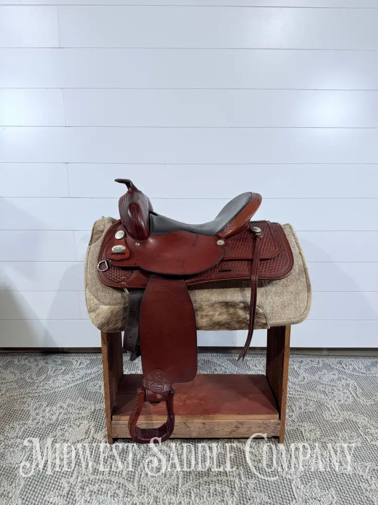 15” Tex Tan Flex Tree Western Trail Saddle 6” Gullet - Western Saddle