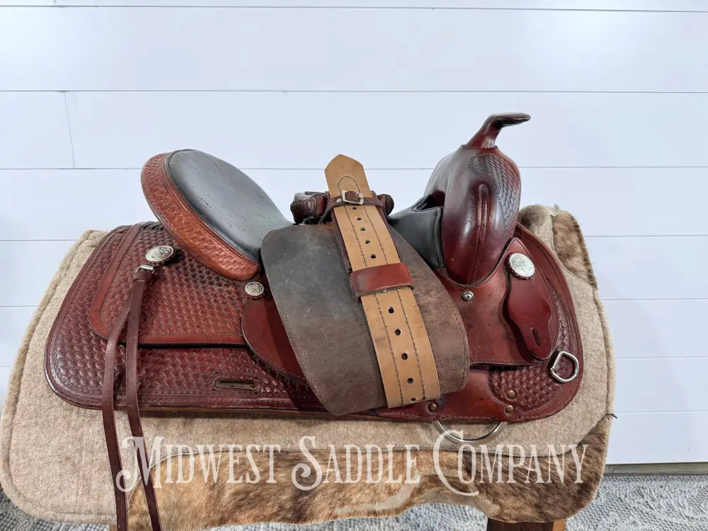 15” Tex Tan Flex Tree Western Trail Saddle 6” Gullet - Western Saddle