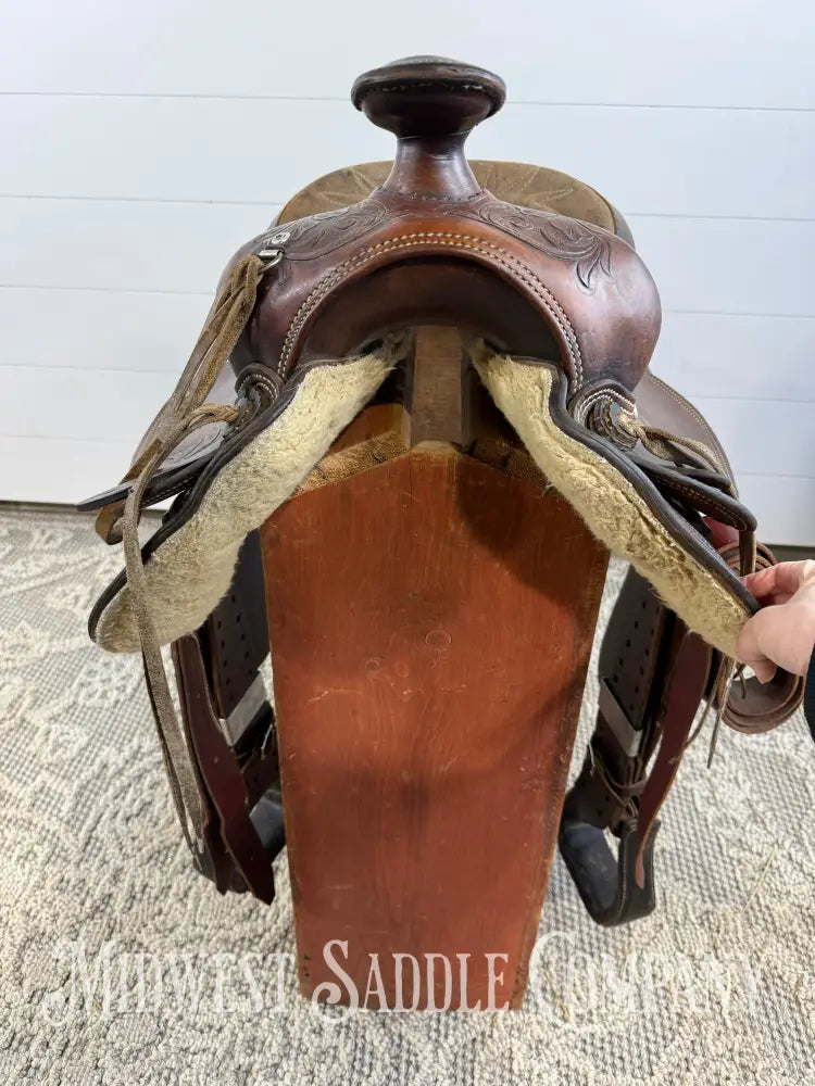 15” Tex Tan Hereford Brand Western Ranch Saddle - 6” Gullet 16” / 6” Western Saddle