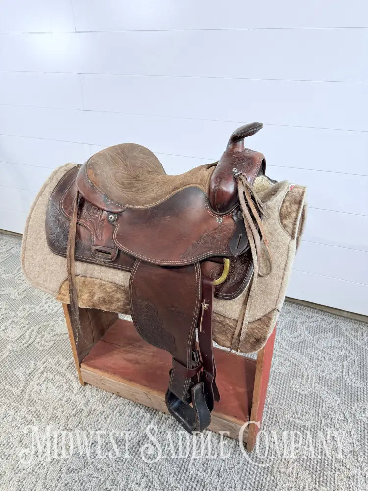 15” Tex Tan Hereford Brand Western Ranch Saddle - 6” Gullet 16” / 6” Western Saddle