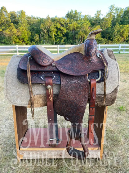 15’ Vintage Circle Y Western Roping Saddle - Fully Tooled!