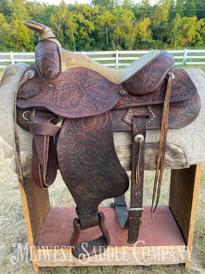 15’ Vintage Circle Y Western Roping Saddle - Fully Tooled!