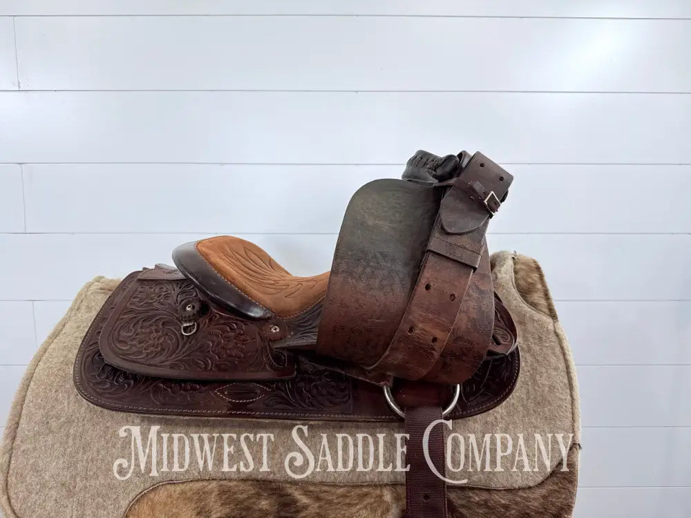 15” Vintage Simco 3100 Western Trail Saddle 6.5” Gullet