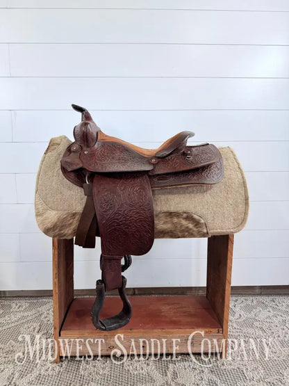 15” Vintage Simco 3100 Western Trail Saddle 6.5” Gullet