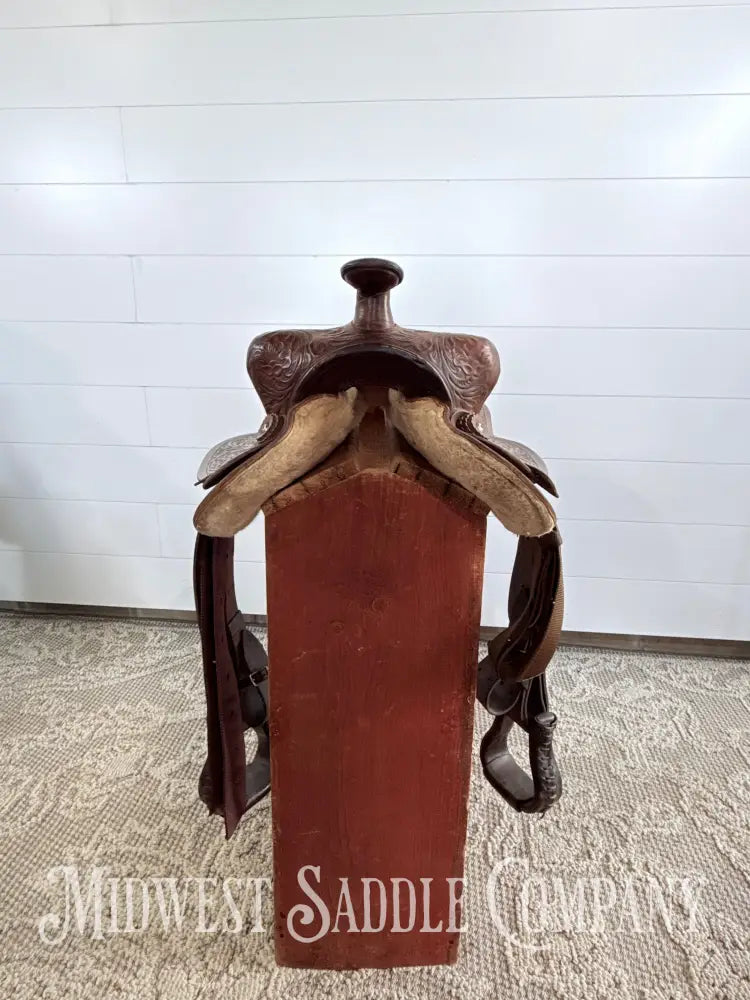 15” Vintage Simco 3100 Western Trail Saddle 6.5” Gullet