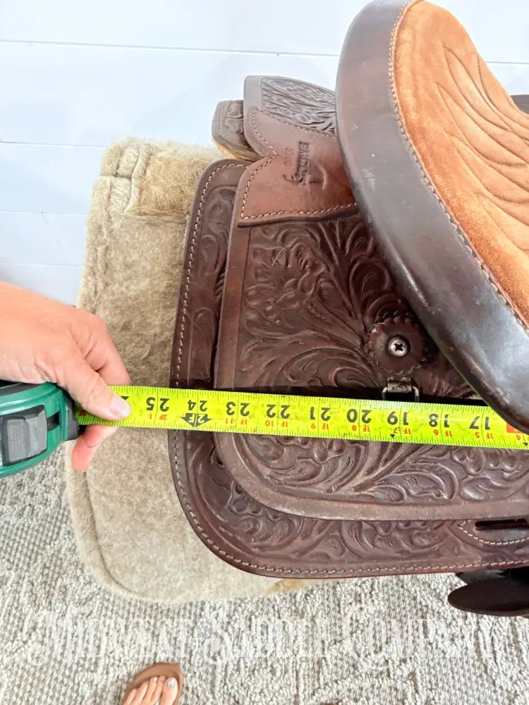 15” Vintage Simco 3100 Western Trail Saddle 6.5” Gullet
