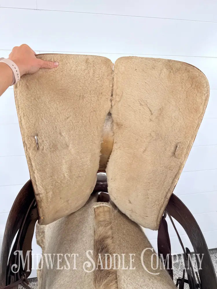 15” Vintage Simco 3100 Western Trail Saddle 6.5” Gullet