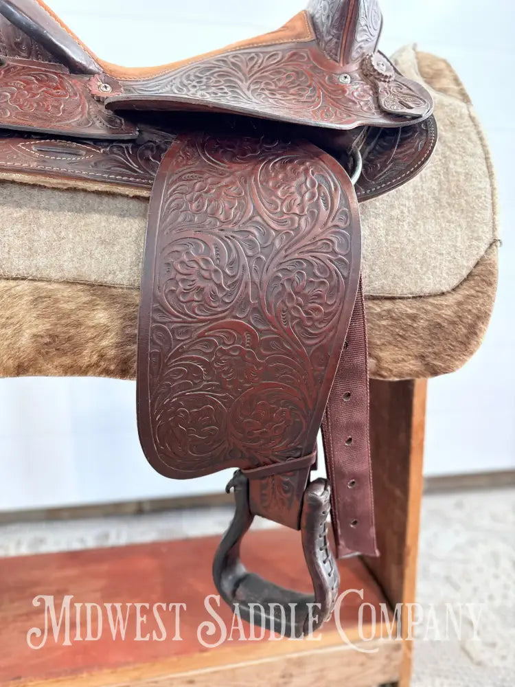 15” Vintage Simco 3100 Western Trail Saddle 6.5” Gullet