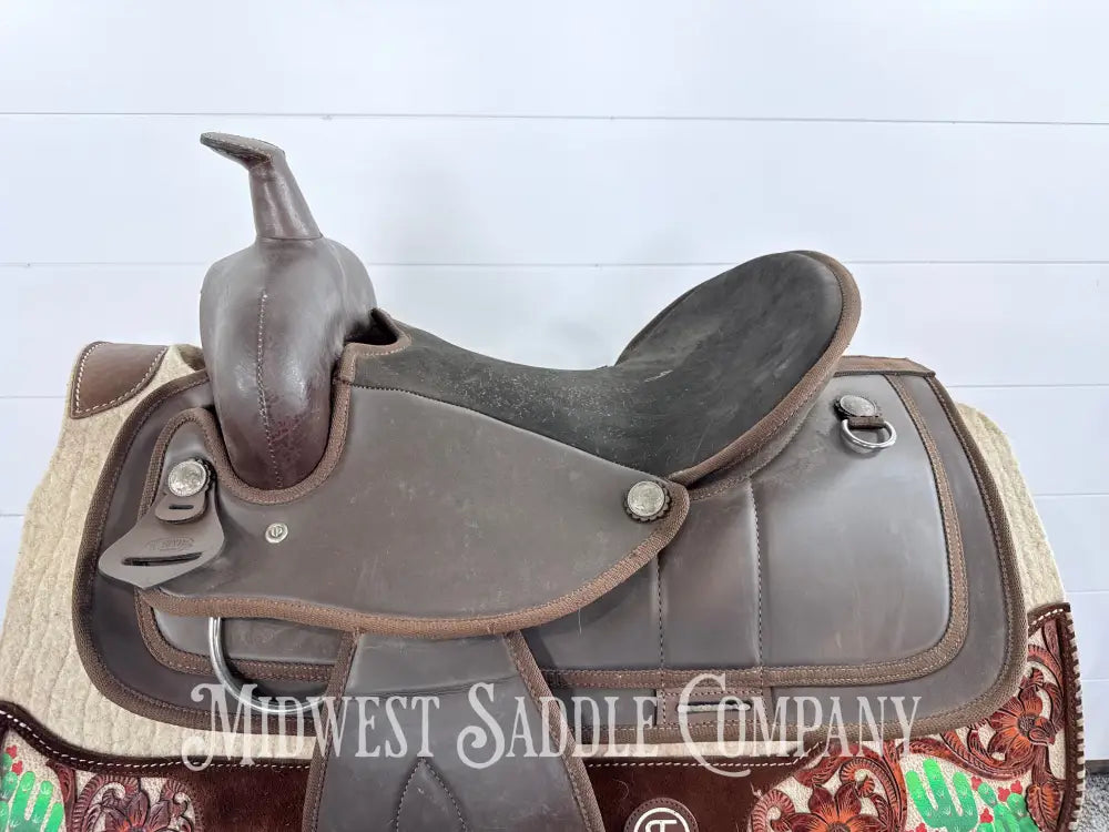 15” Weaver Synthetic Western Trail Saddle Lightweight 6” Gullet