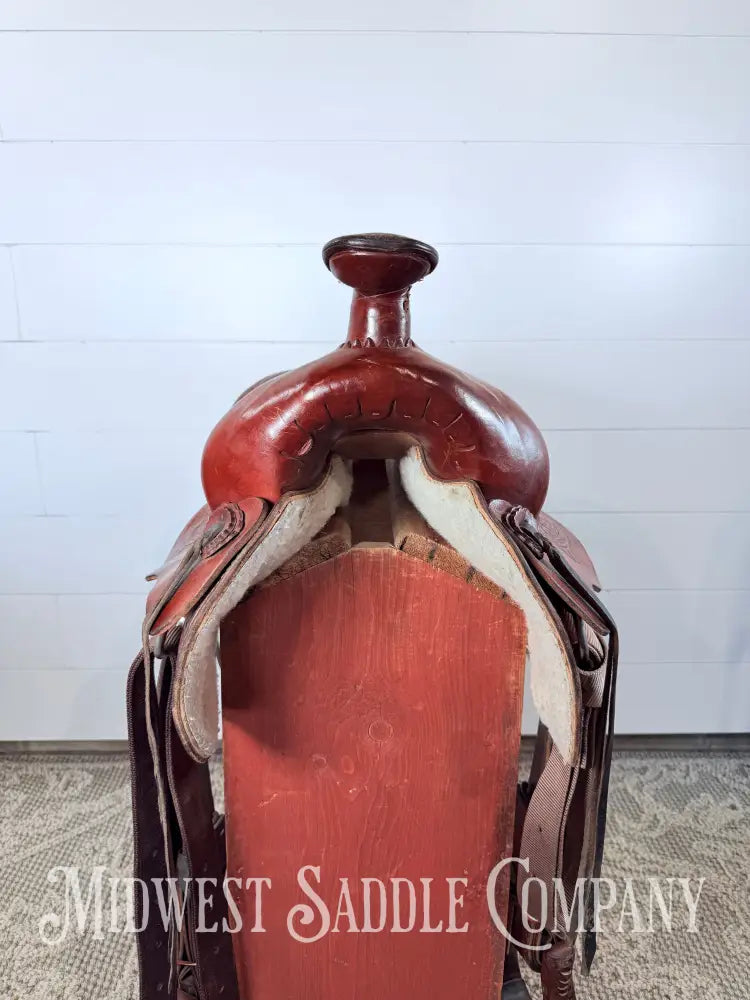 15” Western Leather All Around Trail Saddle 6” Gullet - Western Saddle