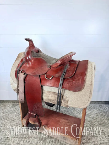 15” Western Leather All Around Trail Saddle 6” Gullet - Western Saddle