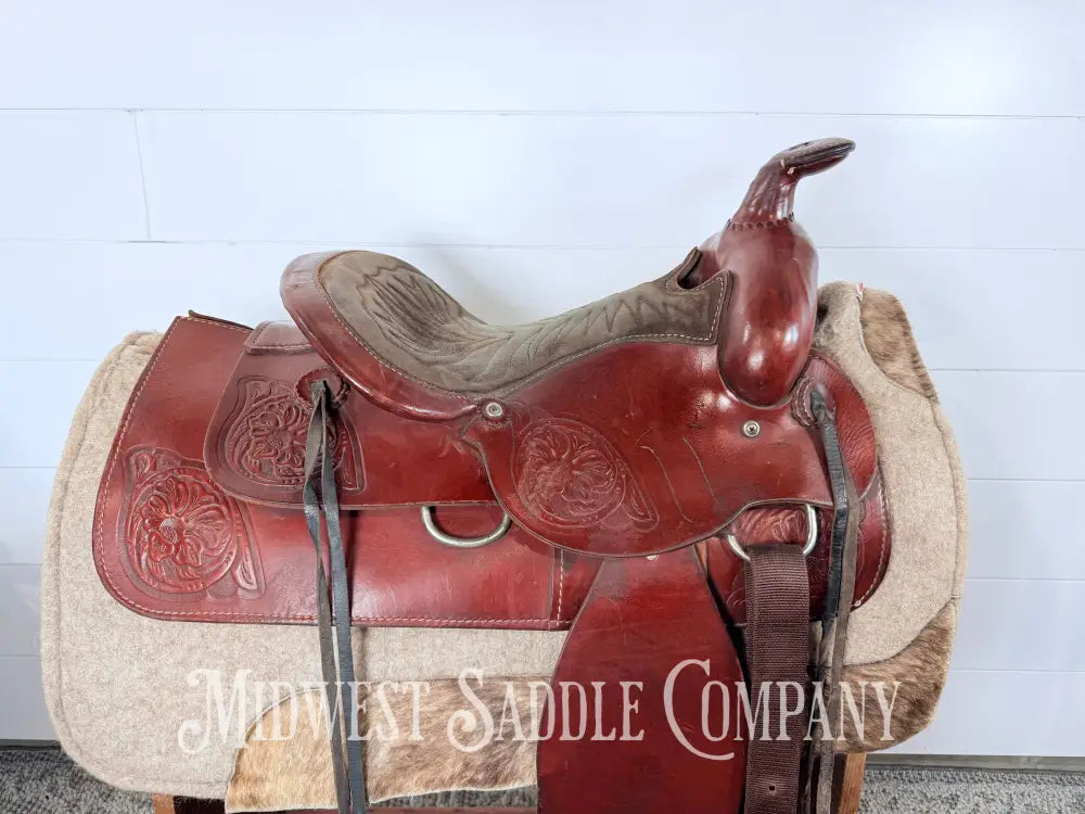 15” Western Leather All Around Trail Saddle 6” Gullet - Western Saddle