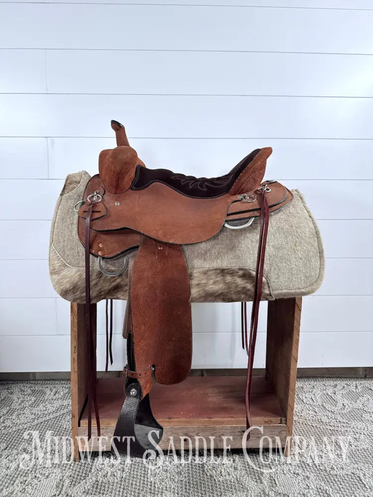 16.5” Circle Y Tucker Beartrap Western Trail Saddle Roughout Regular Tree - Western Saddle