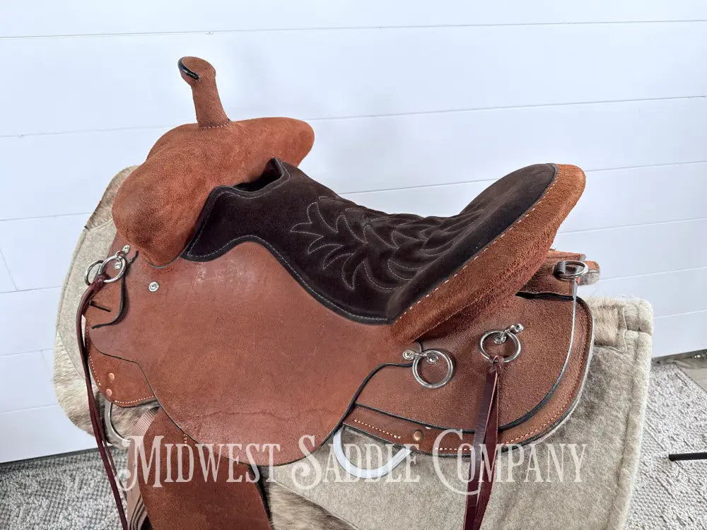16.5” Circle Y Tucker Beartrap Western Trail Saddle Roughout Regular Tree - Western Saddle