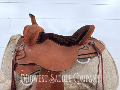 16.5” Circle Y Tucker Beartrap Western Trail Saddle Roughout Regular Tree - Western Saddle