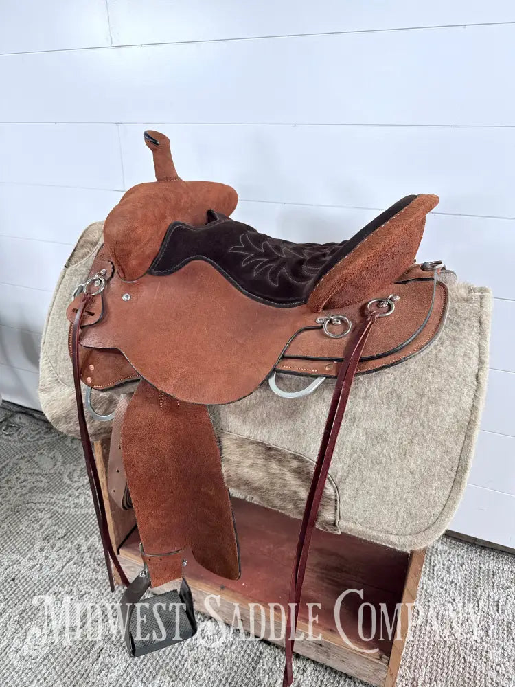 16.5” Circle Y Tucker Beartrap Western Trail Saddle Roughout Regular Tree - Western Saddle