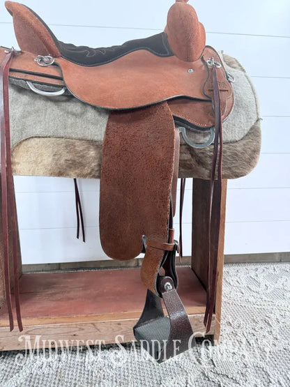 16.5” Circle Y Tucker Beartrap Western Trail Saddle Roughout Regular Tree - Western Saddle
