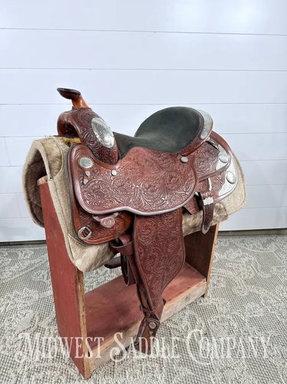 16.5” Circle Y Western Pleasure Silver Show Saddle 6.5” Gullet - Western Saddle