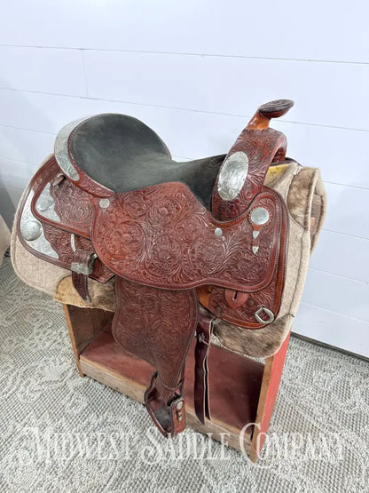 16.5” Circle Y Western Pleasure Silver Show Saddle 6.5” Gullet - Western Saddle