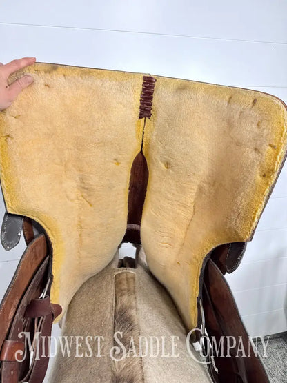 16.5” Circle Y Western Pleasure Silver Show Saddle 6.5” Gullet - Western Saddle