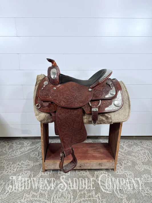 16.5” Circle Y Western Pleasure Silver Show Saddle 6.5” Gullet - Western Saddle
