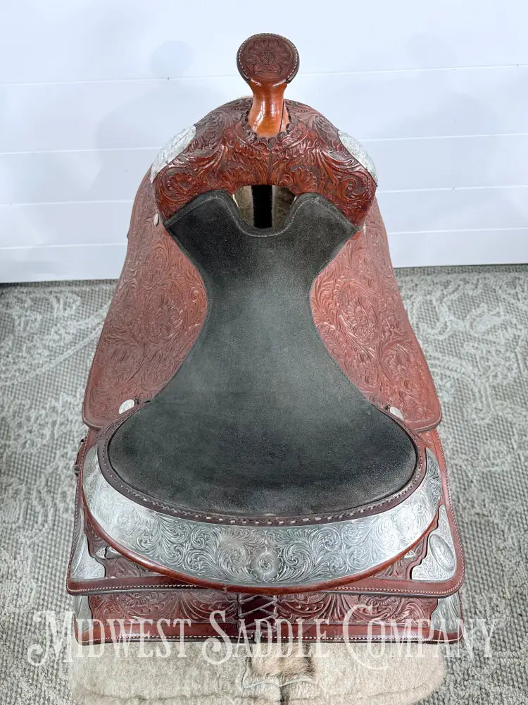 16.5” Circle Y Western Pleasure Silver Show Saddle 6.5” Gullet - Western Saddle