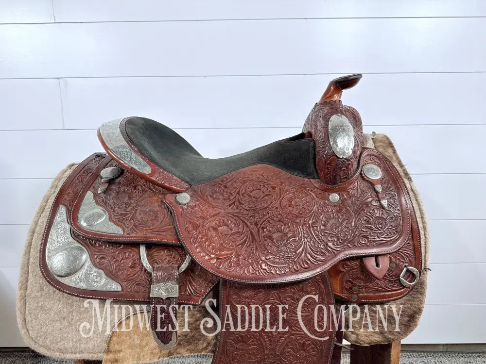 16.5” Circle Y Western Pleasure Silver Show Saddle 6.5” Gullet - Western Saddle