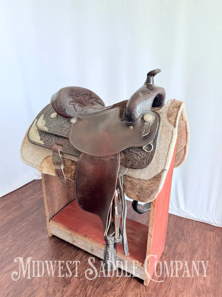 16.5” Classic Silver Royal Western Show Saddle Western Saddle
