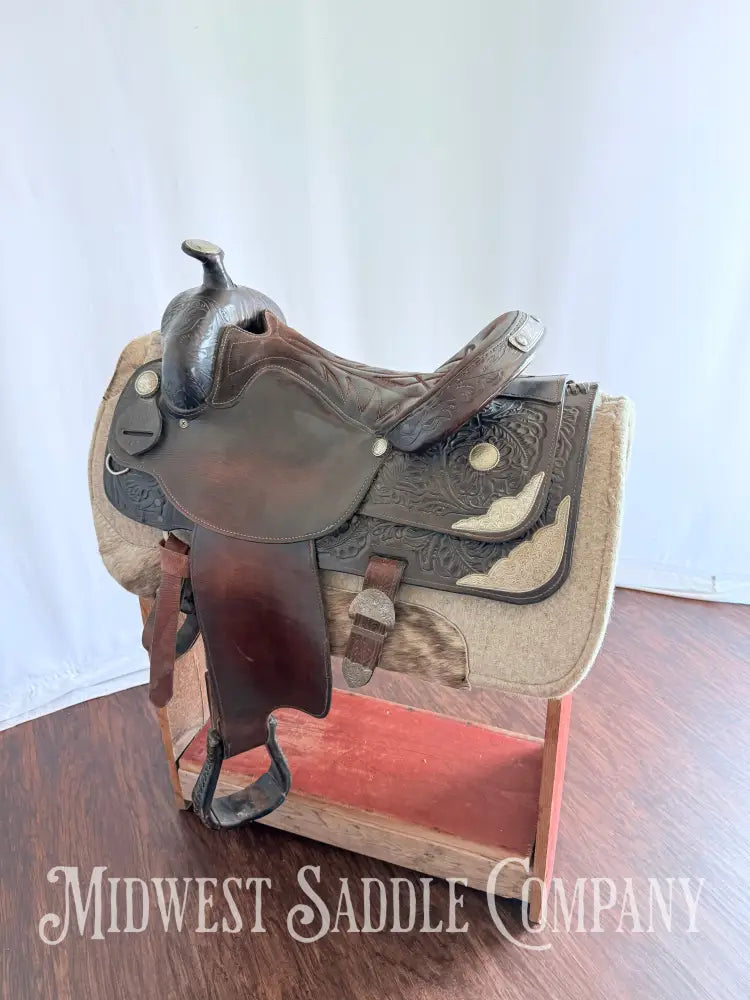 16.5” Classic Silver Royal Western Show Saddle Western Saddle