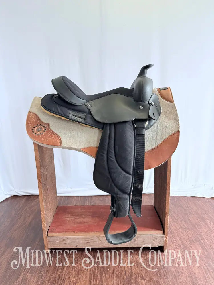 16” Circle P Black Synthetic Western Trail Saddle Lightweight Durable Western Saddle
