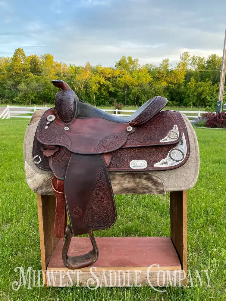 16’ Circle Y Equitation Western Horse Show Saddle - Engraved Silver Raised Gold Star
