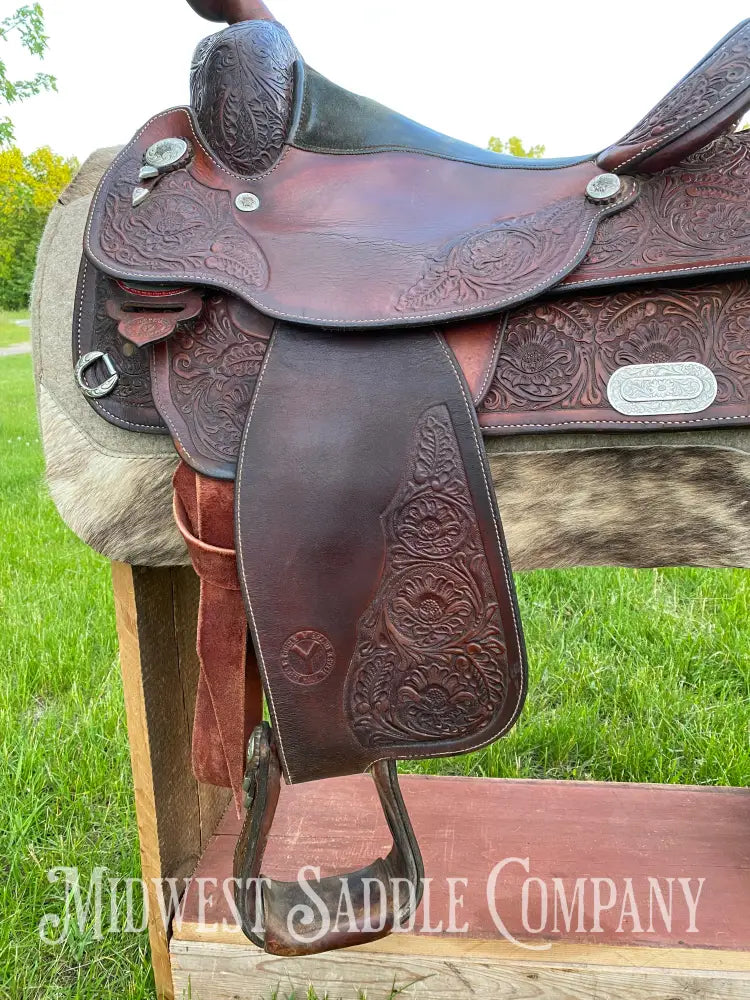 16’ Circle Y Equitation Western Horse Show Saddle - Engraved Silver Raised Gold Star