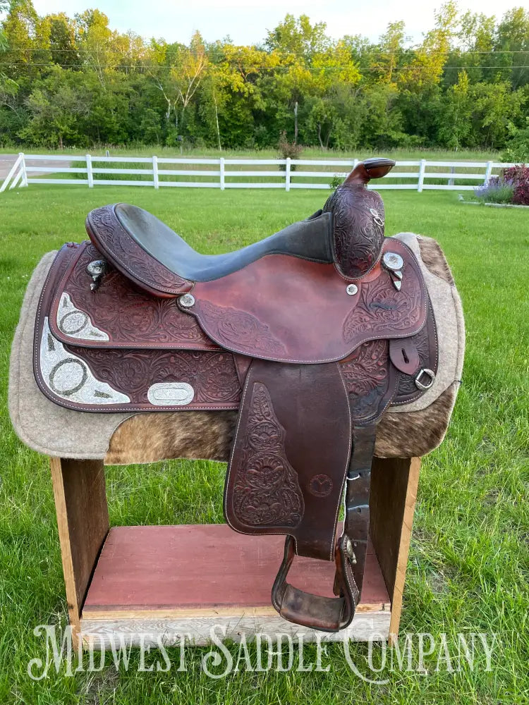 16’ Circle Y Equitation Western Horse Show Saddle - Engraved Silver Raised Gold Star