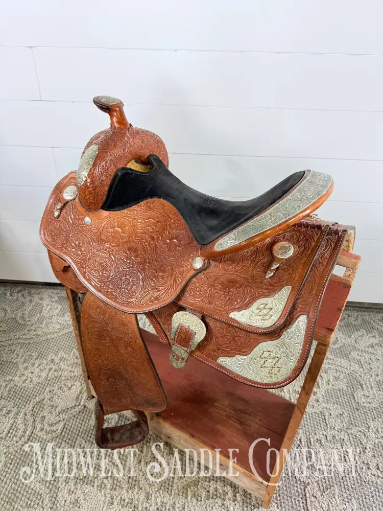 16” Circle Y Equitation Western Pleasure Show Saddle 7” Gullet - Western Saddle