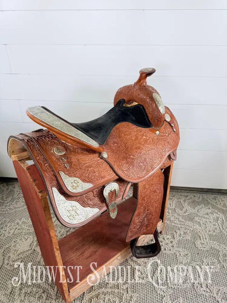 16” Circle Y Equitation Western Pleasure Show Saddle 7” Gullet - Western Saddle