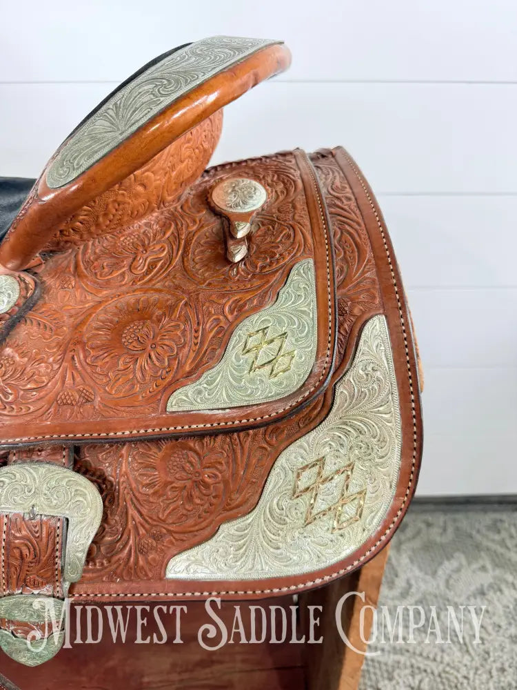 16” Circle Y Equitation Western Pleasure Show Saddle 7” Gullet - Western Saddle