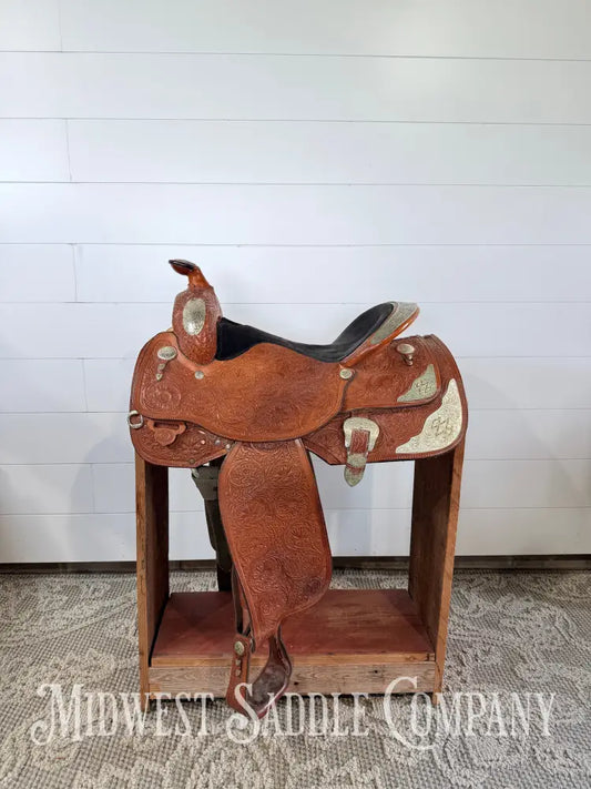 16” Circle Y Equitation Western Pleasure Show Saddle 7” Gullet - Western Saddle