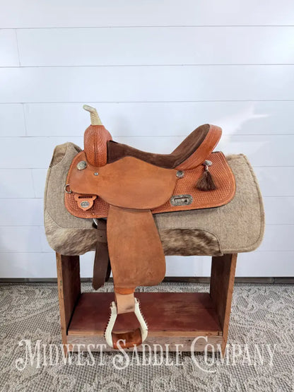 16” Circle Y Western Barrel Saddle Wide Tree FQHB 7” Gullet - 16” / 7” - Western Saddle