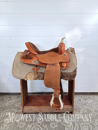 16” Circle Y Western Barrel Saddle Wide Tree FQHB 7” Gullet - 16” / 7” - Western Saddle
