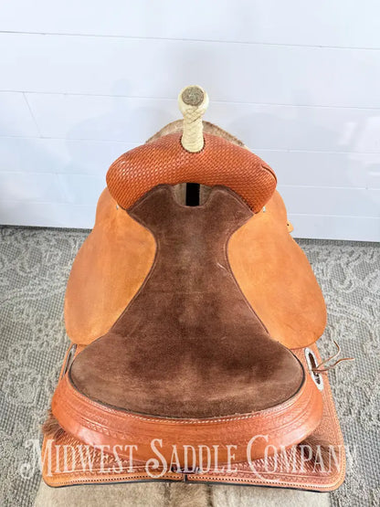 16” Circle Y Western Barrel Saddle Wide Tree FQHB 7” Gullet - 16” / 7” - Western Saddle