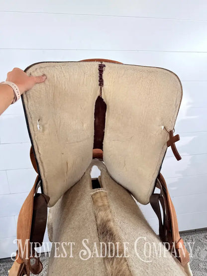 16” Circle Y Western Barrel Saddle Wide Tree FQHB 7” Gullet - 16” / 7” - Western Saddle